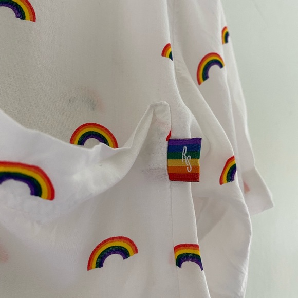 Room Service 🌈LOVE WINS🌈 Rainbow short pajamas- Unisex - Picture 8 of 16